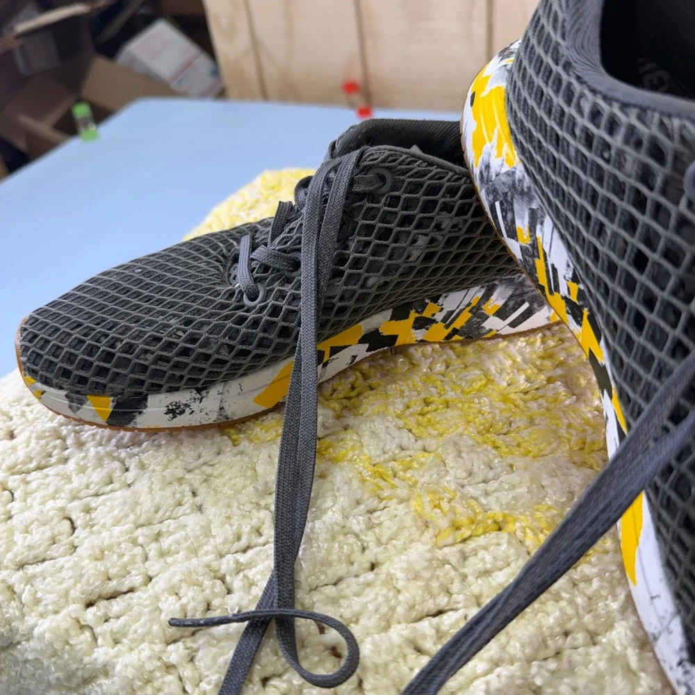 NOBULL Mesh Runner Grey Yellow Splatter Training Shoes Mens 6 Womens 7.5 Sneaker